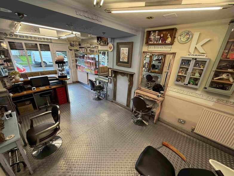 60-62 High St, Newcastle Under Lyme for sale - Interior Photo - Image 2 of 14