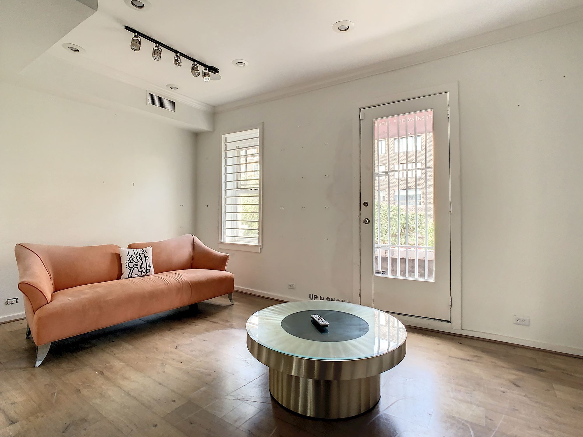 1706 R St NW, Washington, DC for sale Interior Photo- Image 1 of 1