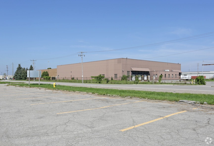 635 Wilton Grove Rd, London, ON for sale - Primary Photo - Image 1 of 1