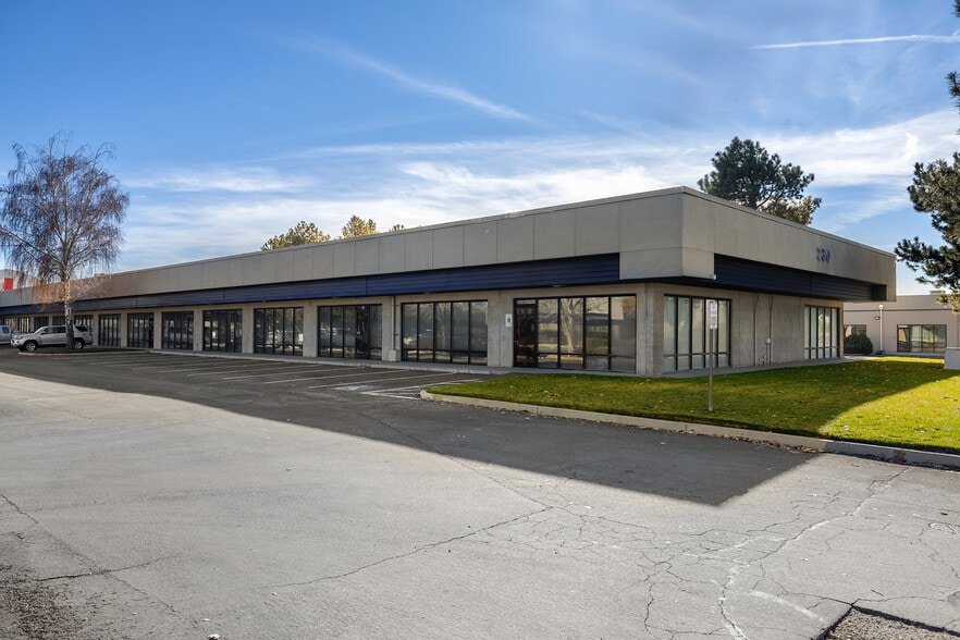 210 S Rock Blvd, Reno, NV for lease - Building Photo - Image 1 of 5