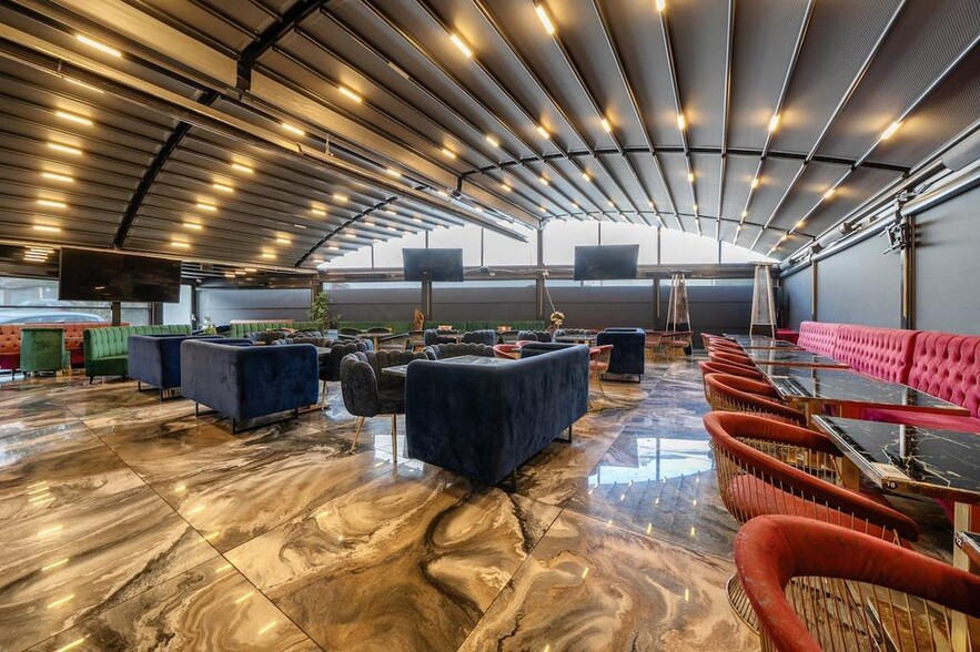 136 High St, Harrow for lease - Building Photo - Image 3 of 14