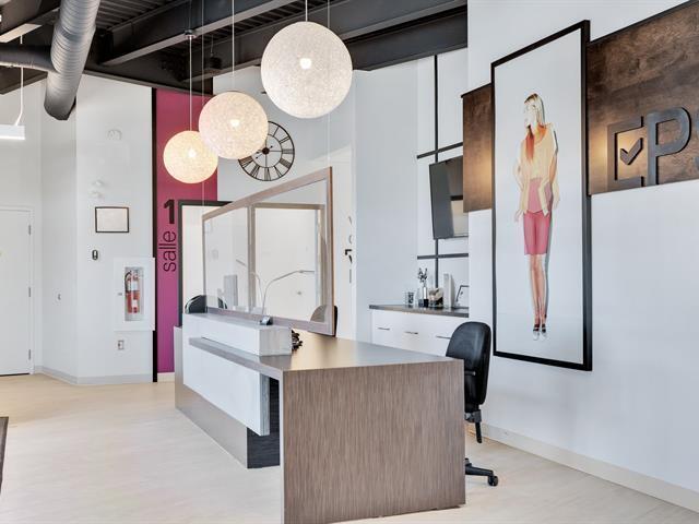 1020 Boul Saint-Joseph, Gatineau, QC for lease - Interior Photo - Image 3 of 7