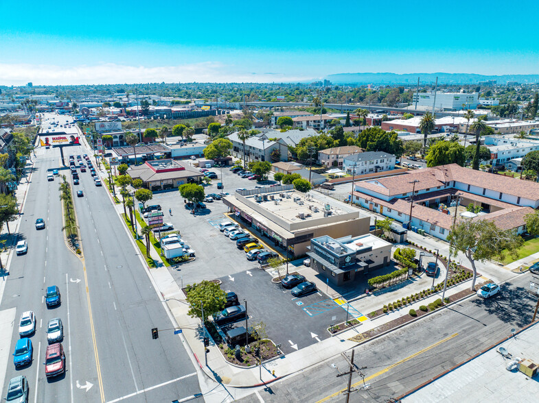 605-619 W Manchester Blvd, Inglewood, CA for lease - Building Photo - Image 1 of 103