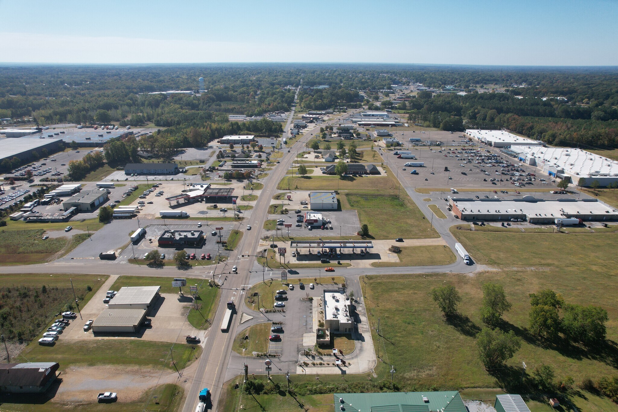1207 S Second St, Booneville, MS 38829 Burger King