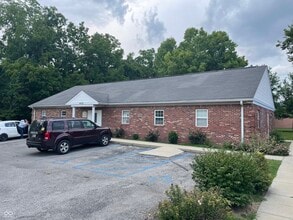 4040 S Meridian St, Indianapolis, IN for lease Interior Photo- Image 2 of 8