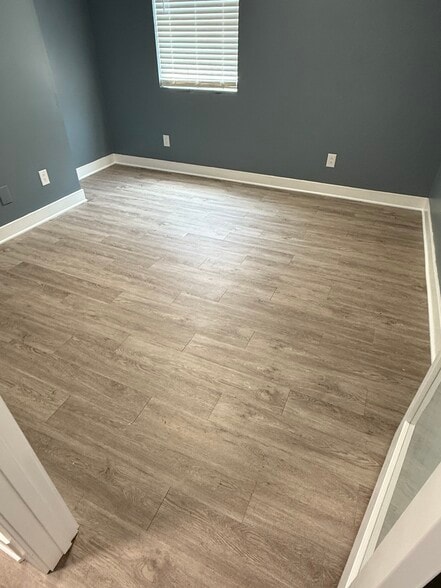 2156 Midland Park Rd, North Charleston, SC for lease - Interior Photo - Image 2 of 7