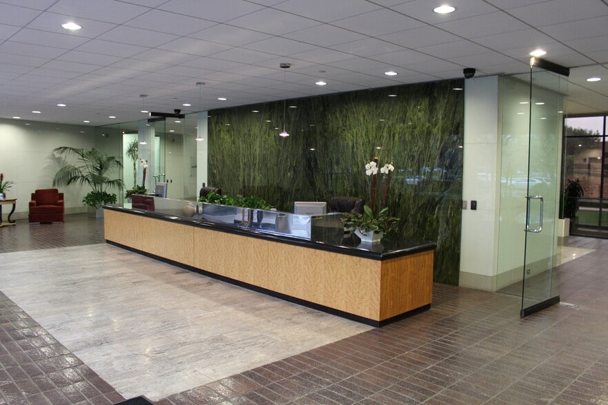 4343 Von Karman Ave, Newport Beach, CA for lease - Interior Photo - Image 3 of 23