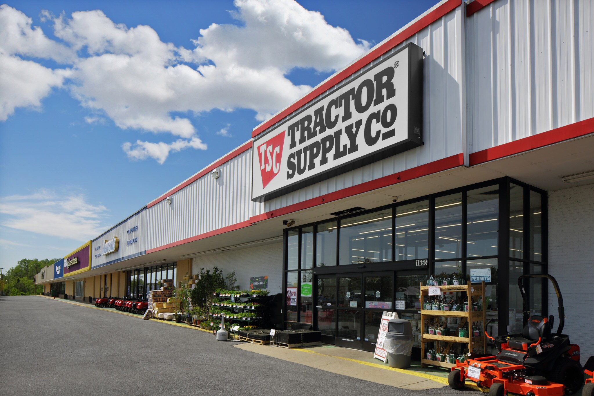 1641-1667 E Dixon Blvd, Shelby, NC for sale Primary Photo- Image 1 of 1