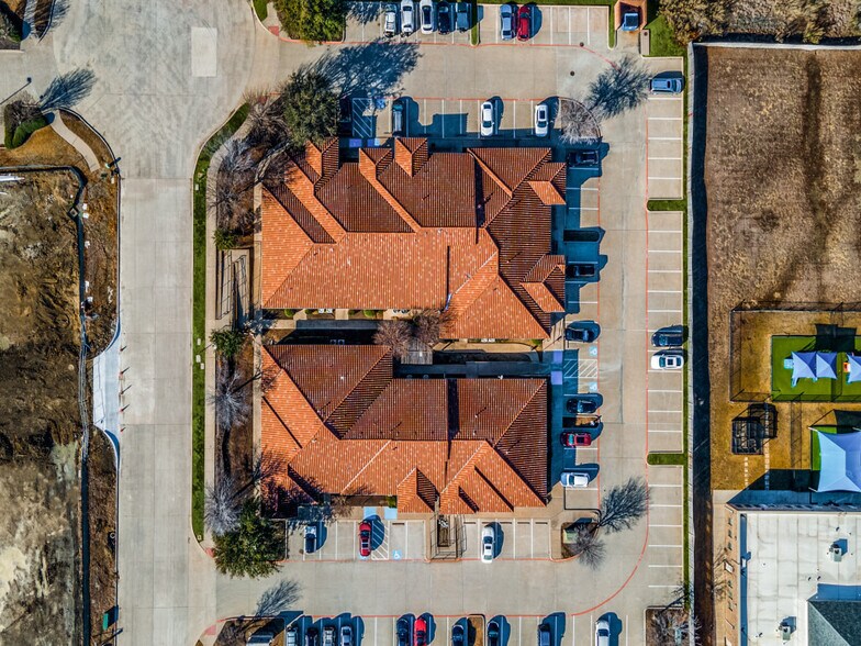 1809 Golden Trl, Carrollton, TX for lease - Aerial - Image 3 of 9