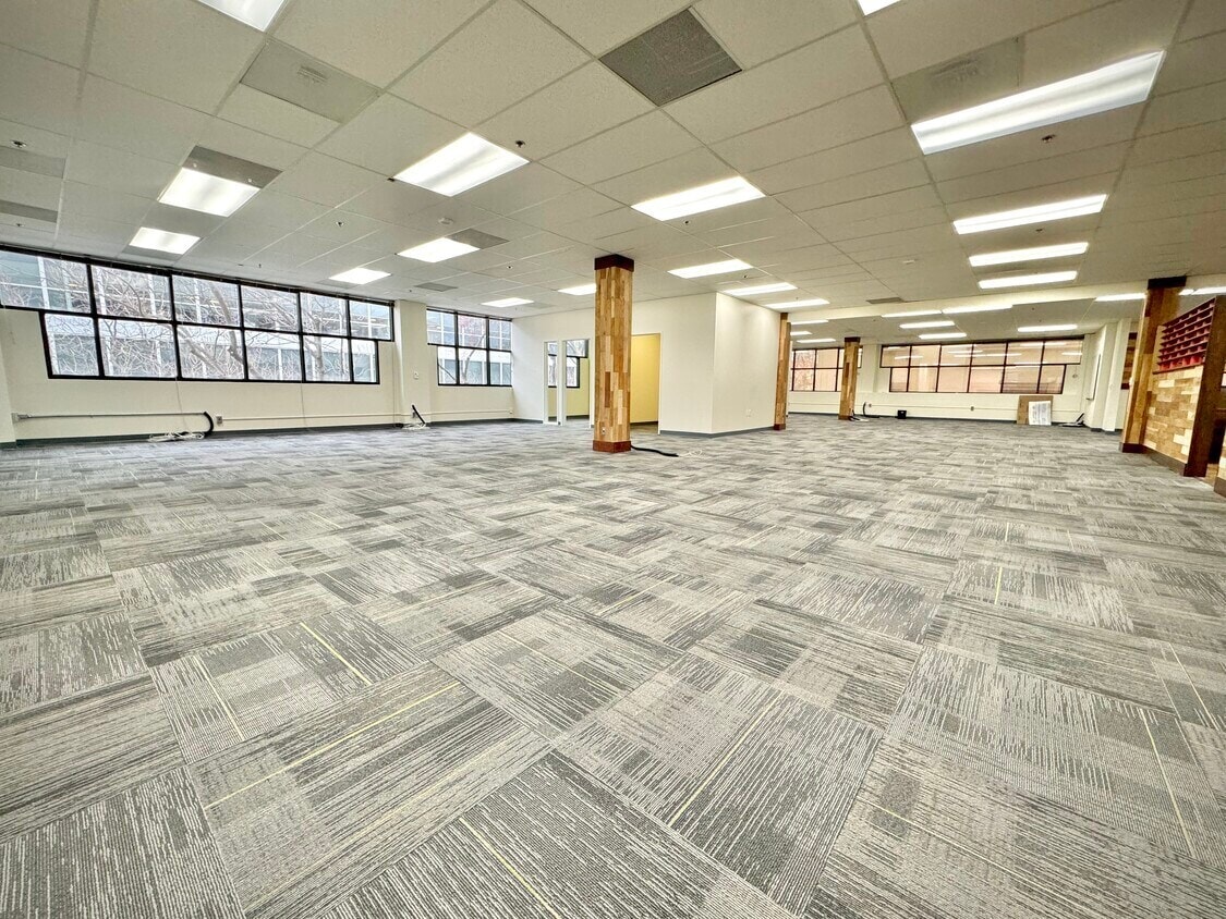 888 Villa St, Mountain View, CA for lease Interior Photo- Image 1 of 3