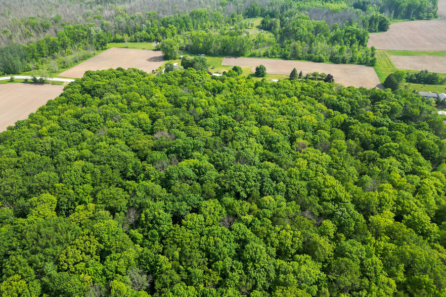 3223 County Road CC, Sturgeon Bay, WI for sale - Building Photo - Image 3 of 50