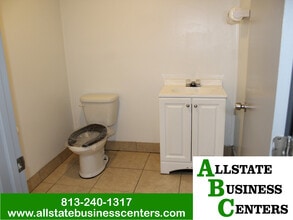 4302 E 10th Ave, Tampa, FL for lease Interior Photo- Image 2 of 4