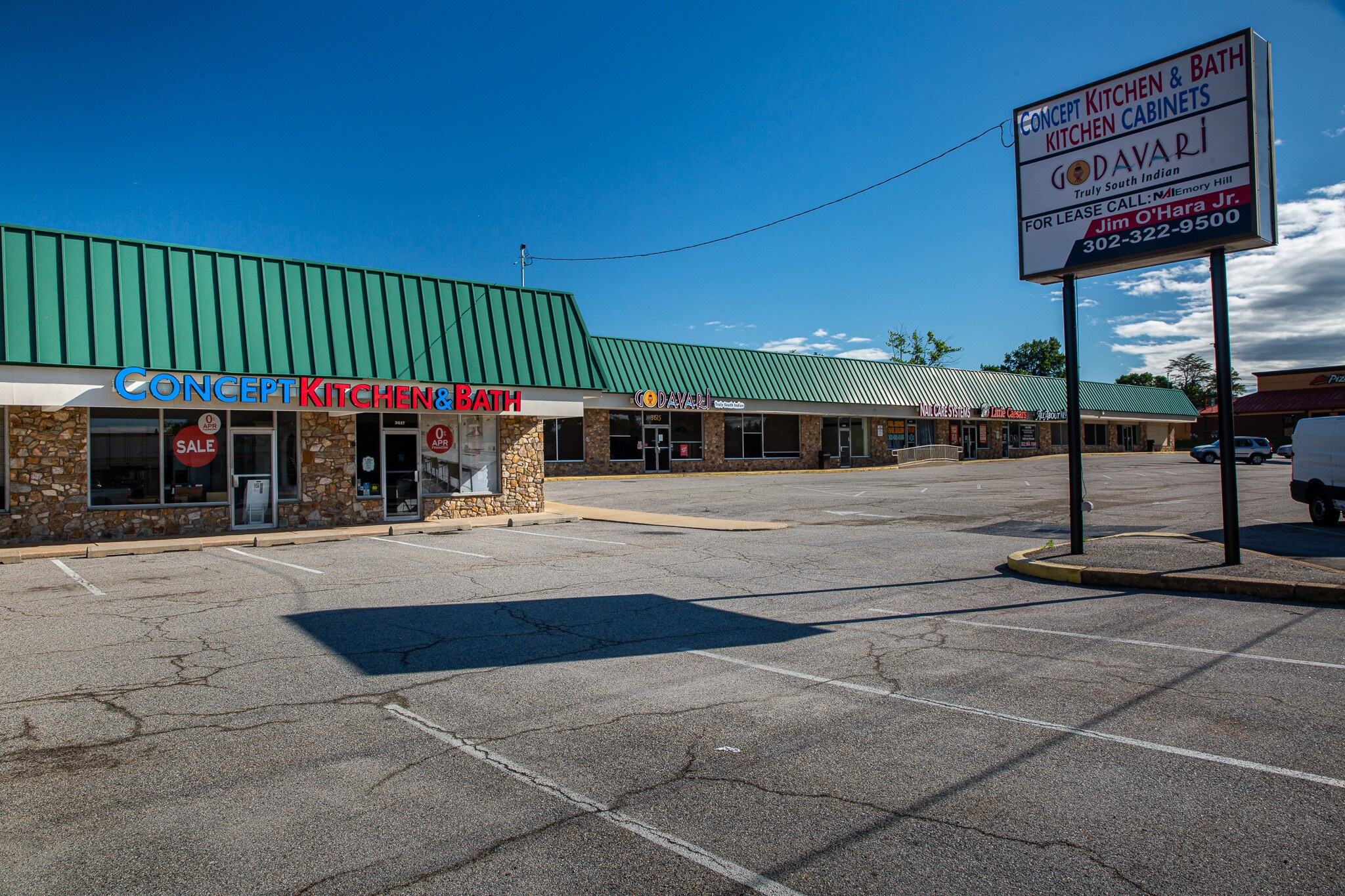 36133623 Kirkwood Hwy, Wilmington, DE 19801 Apollo Shopping Center