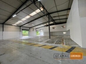 Industrial in Morangis for lease Interior Photo- Image 1 of 7