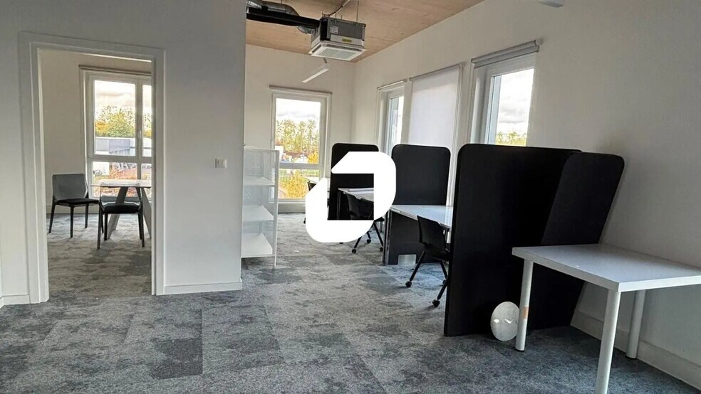 17 Rue Des Cigognes, Entzheim for lease - Interior Photo - Image 3 of 8