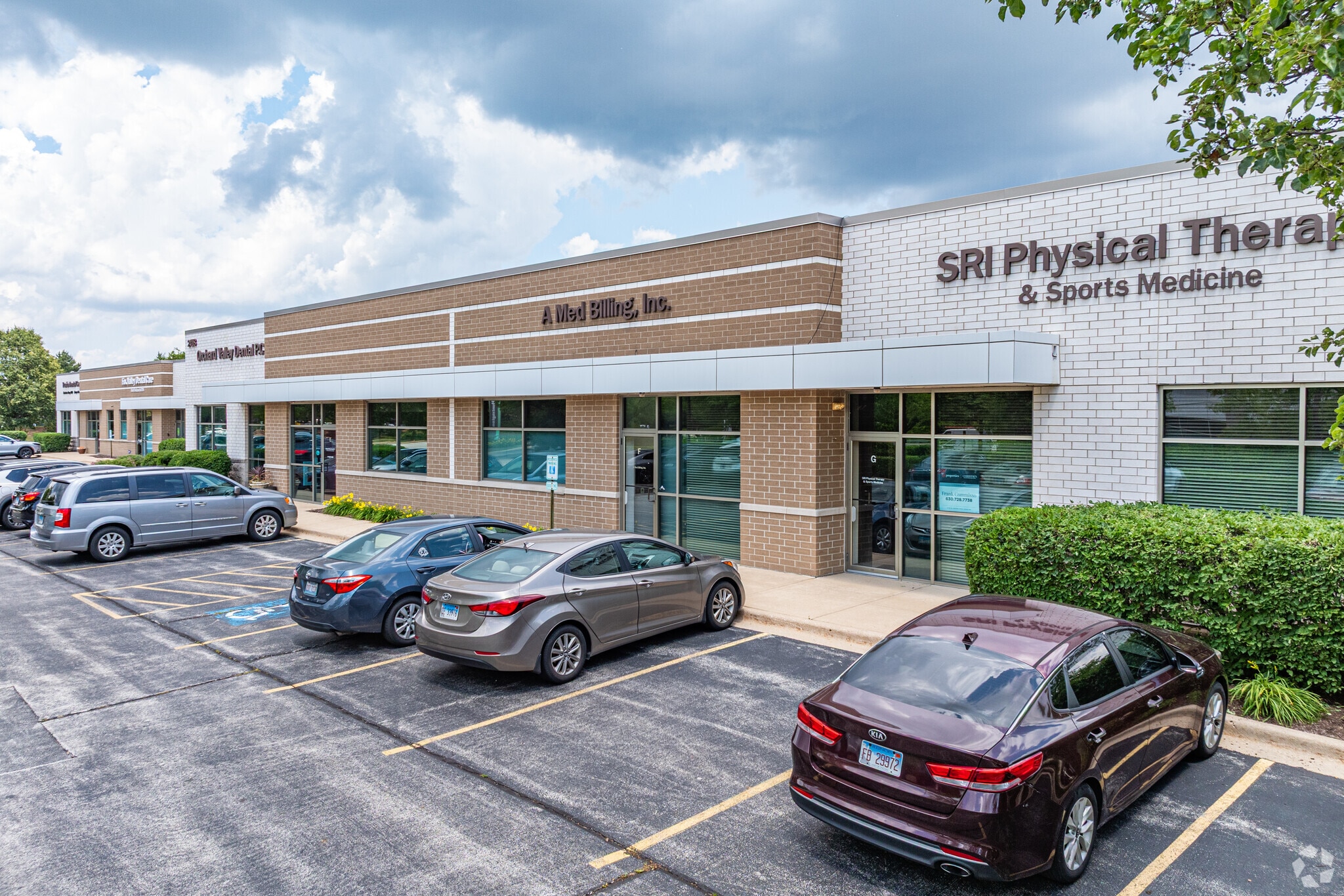 2418 W Indian Trl, Aurora, IL for sale Building Photo- Image 1 of 12