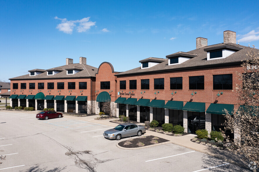 8366-8368 Princeton Glendale Rd, West Chester, OH for sale - Primary Photo - Image 1 of 5