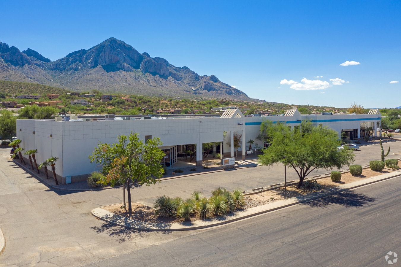 1090010910 N Stallard Pl, Oro Valley, AZ 85737