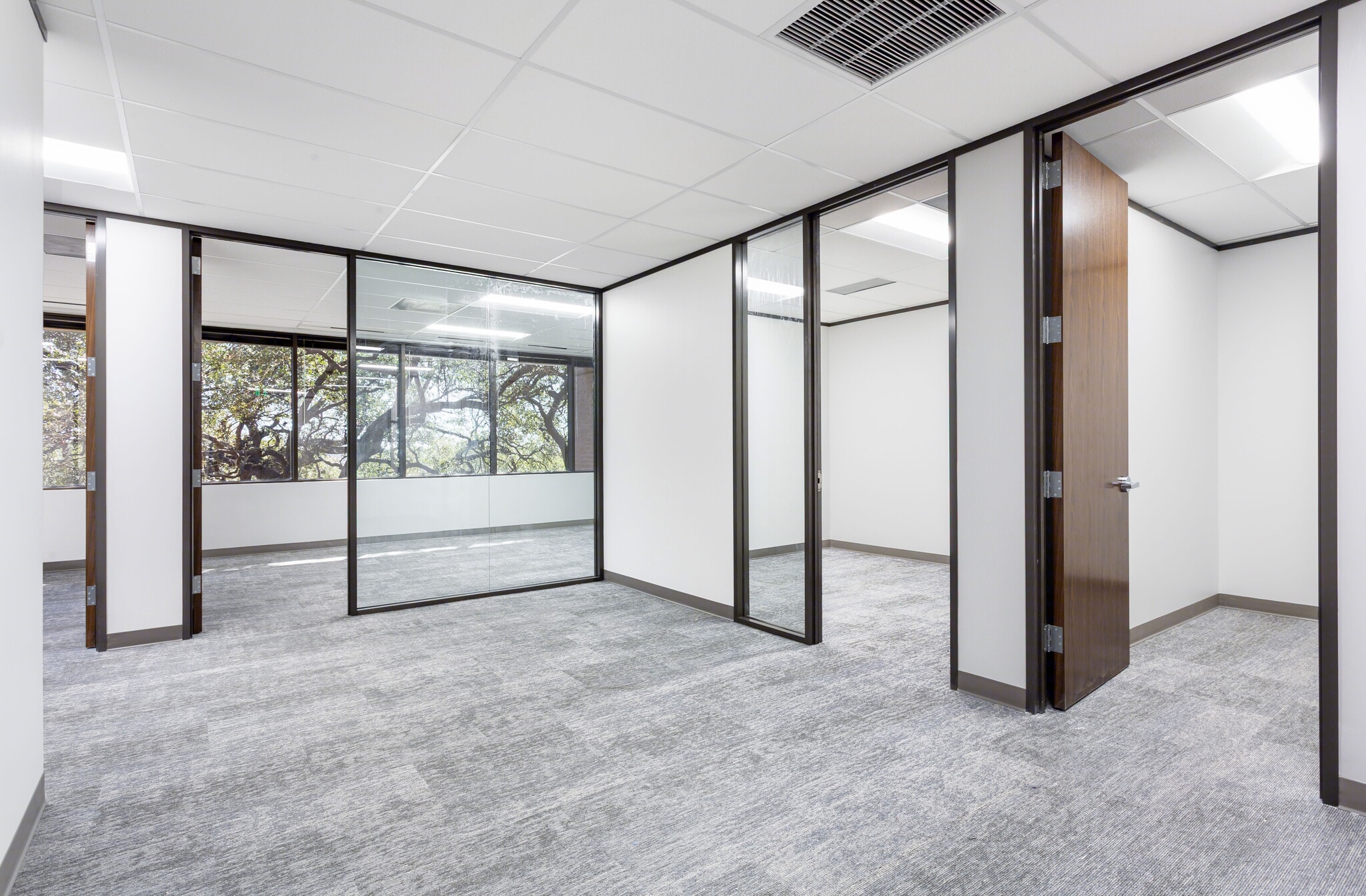 8200 N Mopac Expy, Austin, TX for lease Interior Photo- Image 1 of 4