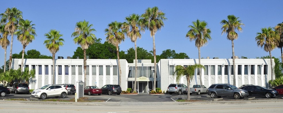 1200 N Central Ave, Kissimmee, FL for lease - Building Photo - Image 1 of 40