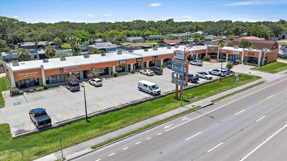 1846 Tamiami Trl S Venice FL - 1846 Tamiami Trl S Venice FL Building Photo 2 Large