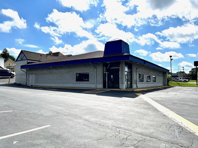 940 Jefferson Ave, Washington, PA for lease - Building Photo - Image 1 of 16