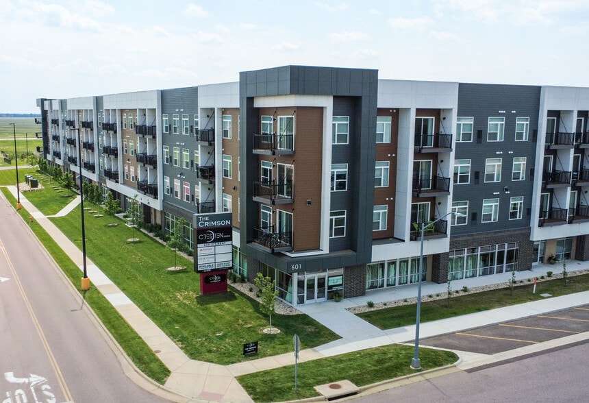 601 W 86th St, Sioux Falls, SD for lease - Building Photo - Image 1 of 20