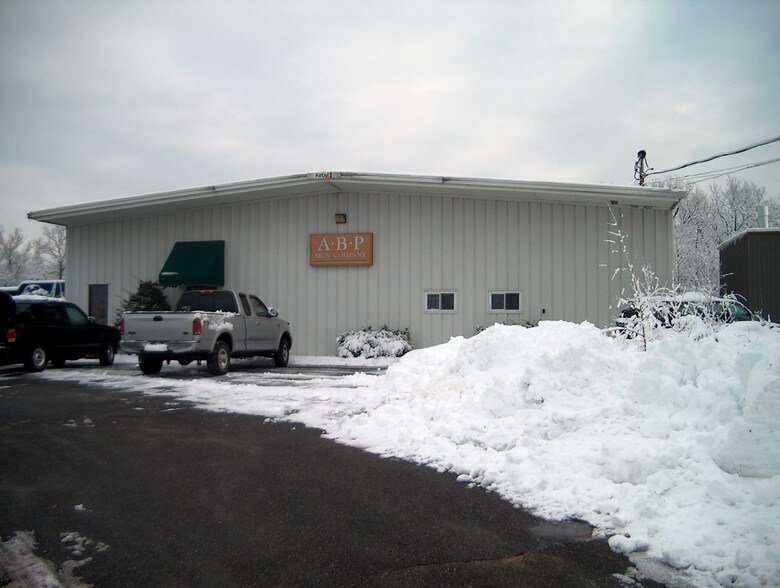 20 Williams Way, Bellingham, MA for sale - Primary Photo - Image 1 of 1