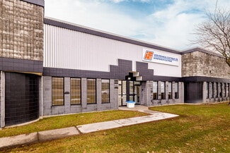 More details for 5550-5750 Boul Thimens, Saint-Laurent, QC - Industrial for Lease