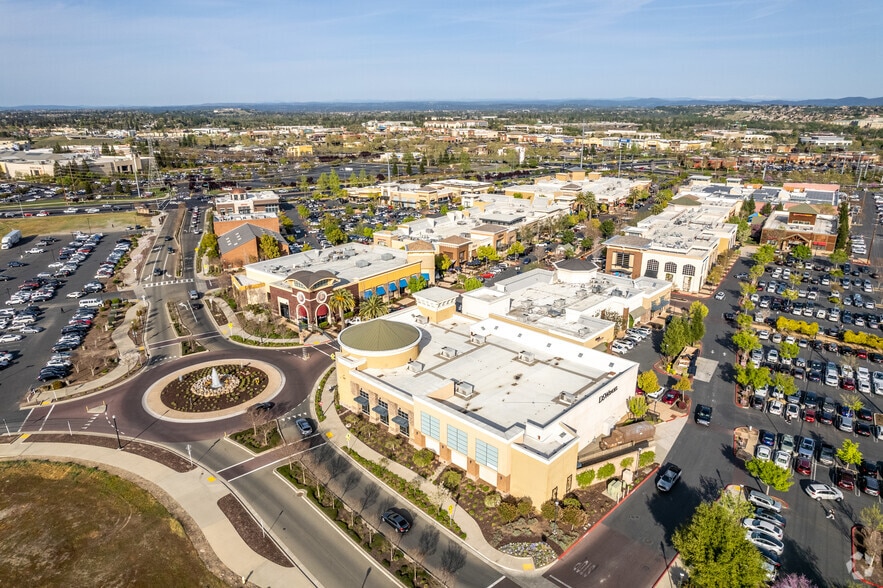 1120 Roseville Pky, Roseville, CA for lease - Building Photo - Image 3 of 8