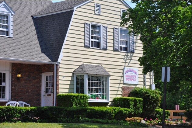 35 Fulper Rd, Flemington, NJ for sale Primary Photo- Image 1 of 1