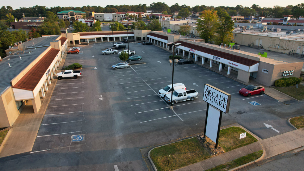 11324 Arcade Dr, Little Rock, AR for lease - Building Photo - Image 1 of 10