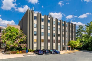 White Flint Medical Center - Convenience Store