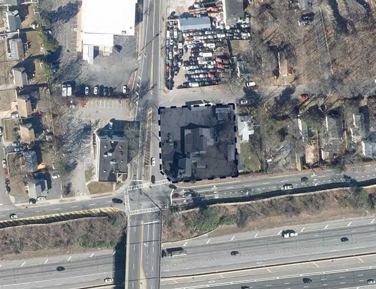 145 Hawkins Ave, Lake Ronkonkoma, NY for sale - Primary Photo - Image 1 of 1