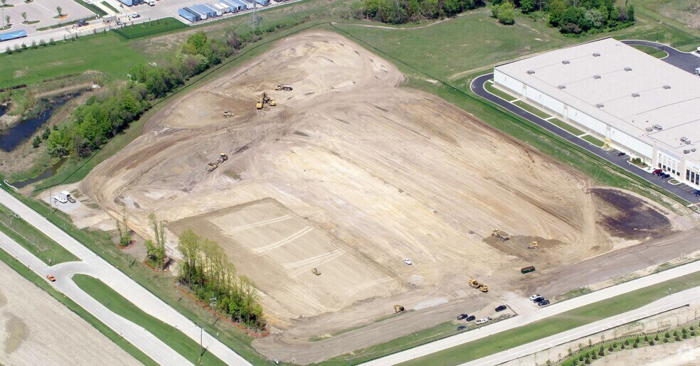 33200 Smith Rd, Romulus, MI 48174 Airport Corporate Center