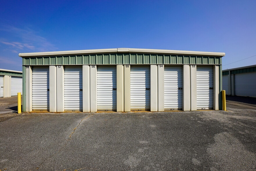 175 Hertiage Dr, Holly Springs, MS for sale - Building Photo - Image 2 of 5