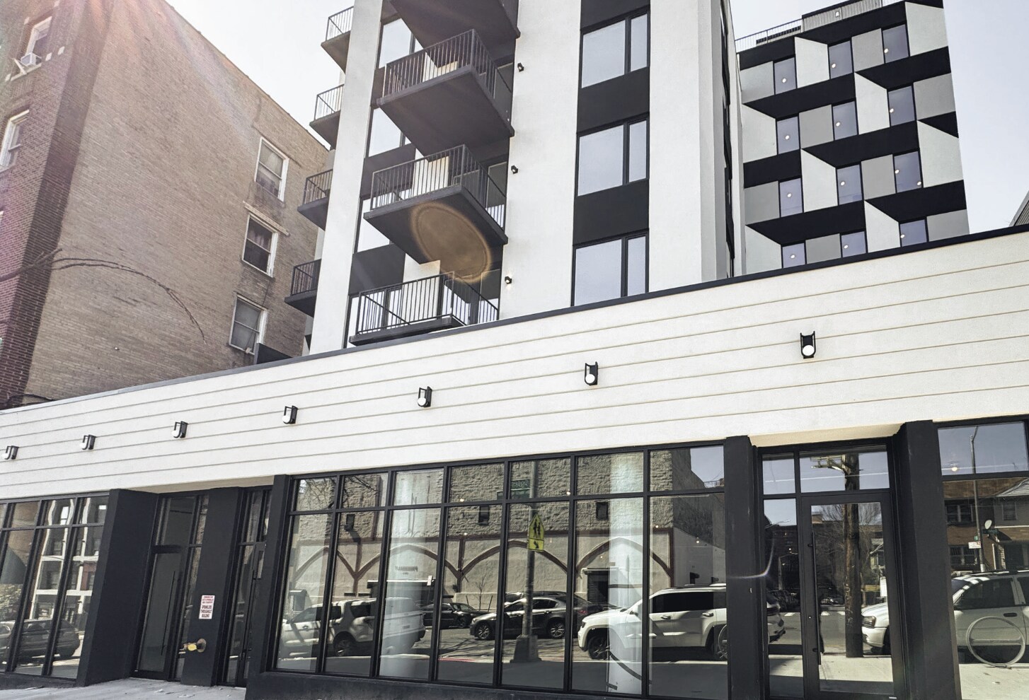 979 Ogden Ave, Bronx, NY for lease Building Photo- Image 1 of 7