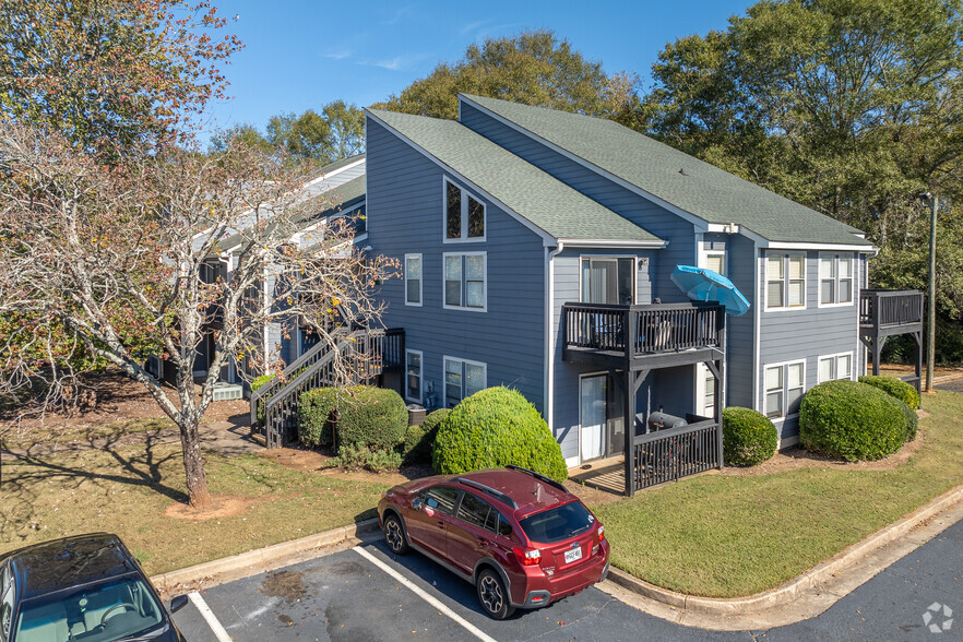 2085 S Milledge Ave, Athens, GA for sale - Primary Photo - Image 1 of 1