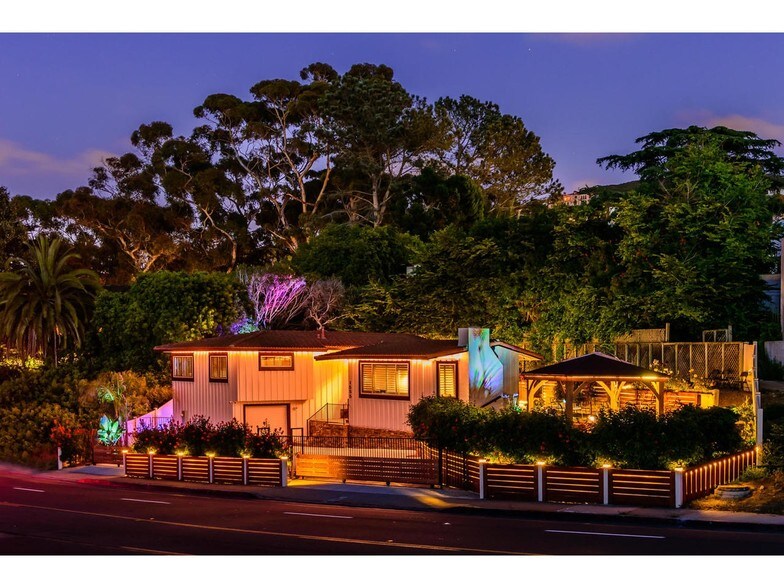 1555 Torrey Pines Rd, La Jolla, CA 92037