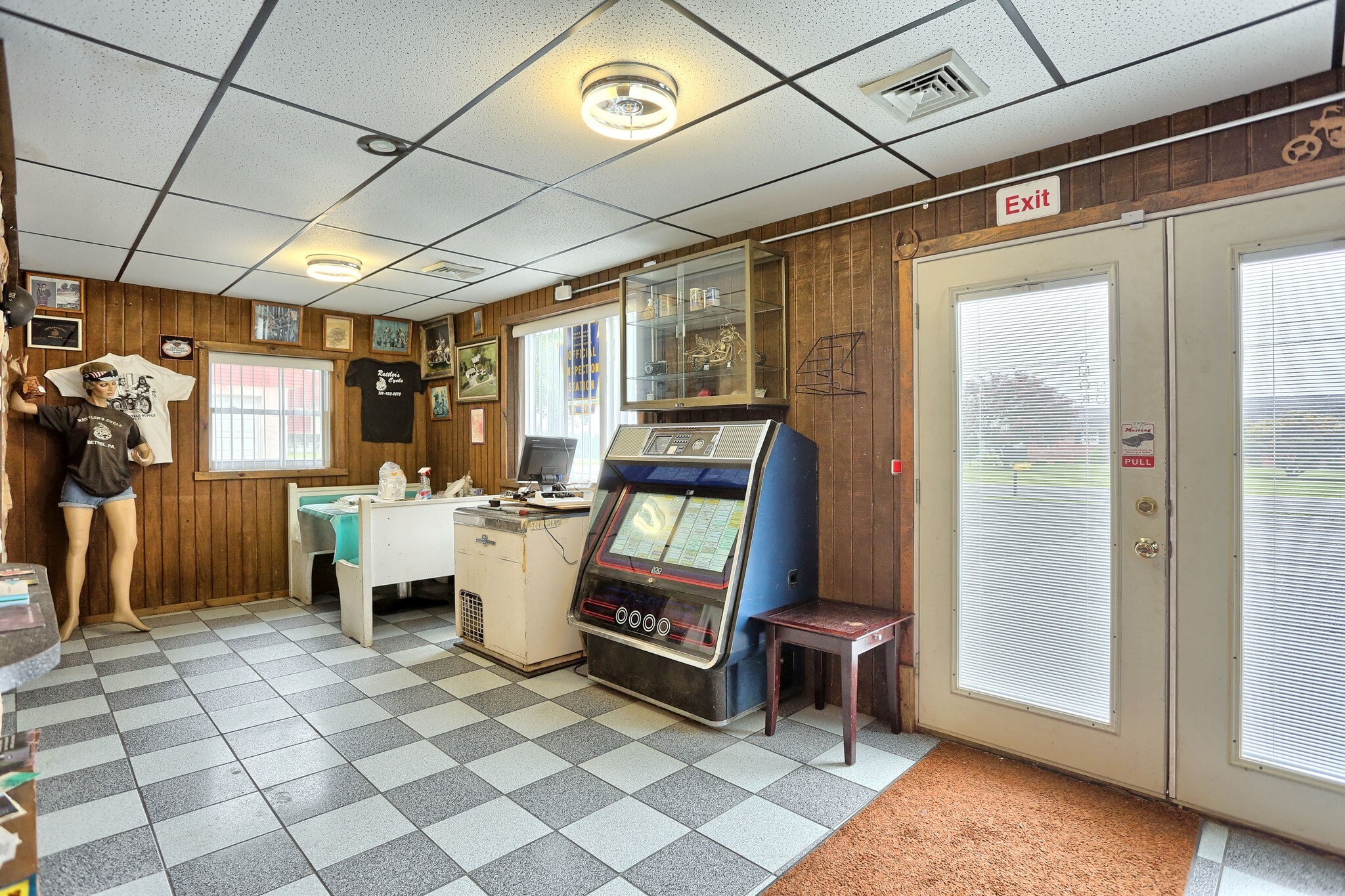 1009 Schubert Rd, Bethel, PA for sale Building Photo- Image 1 of 1