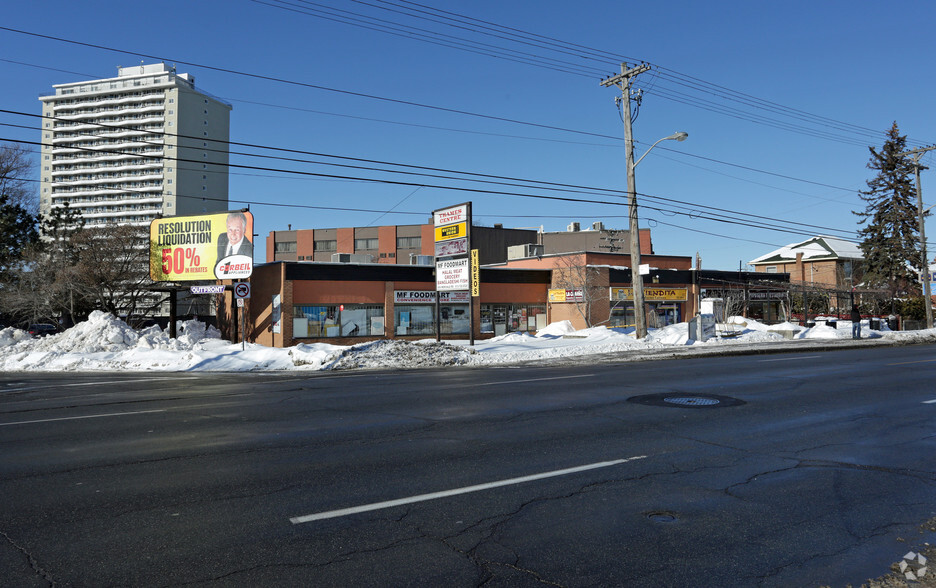 848 Merivale Rd, Ottawa, ON for lease - Primary Photo - Image 1 of 4