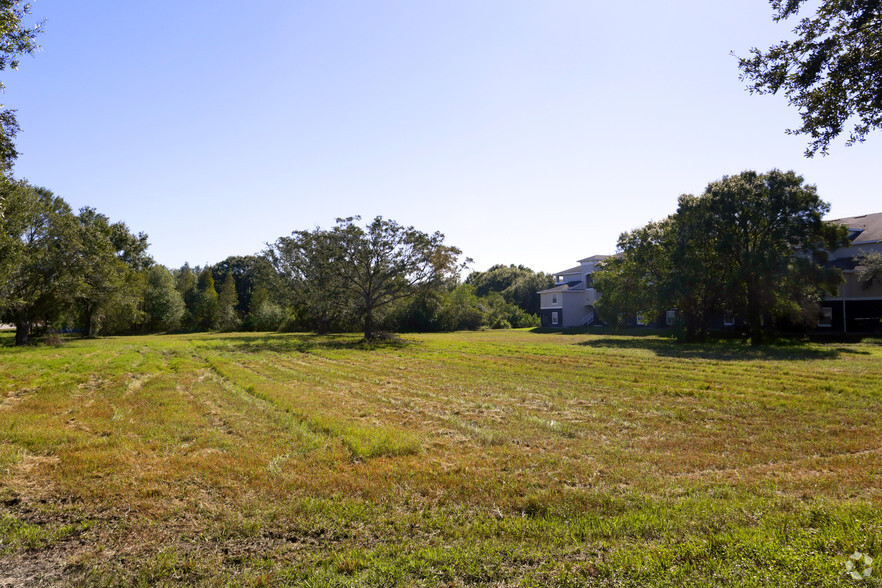 Causeway Blvd, Tampa, FL for sale - Primary Photo - Image 1 of 1