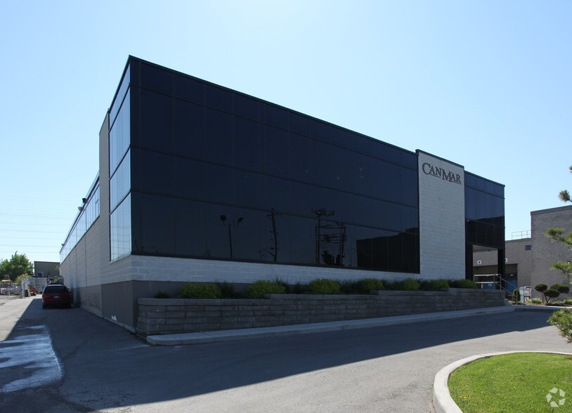 169 City View Dr, Toronto, ON for sale - Primary Photo - Image 1 of 1