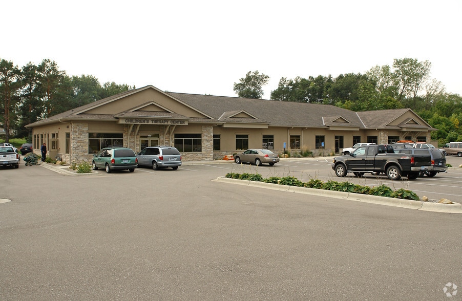 2795 Pilot Knob Rd, Eagan, MN for lease - Primary Photo - Image 1 of 5