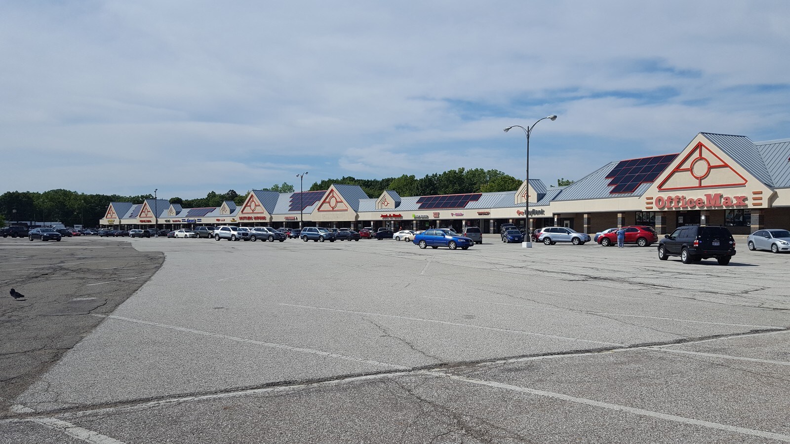 16502200 Snow Rd, Parma, OH 44134