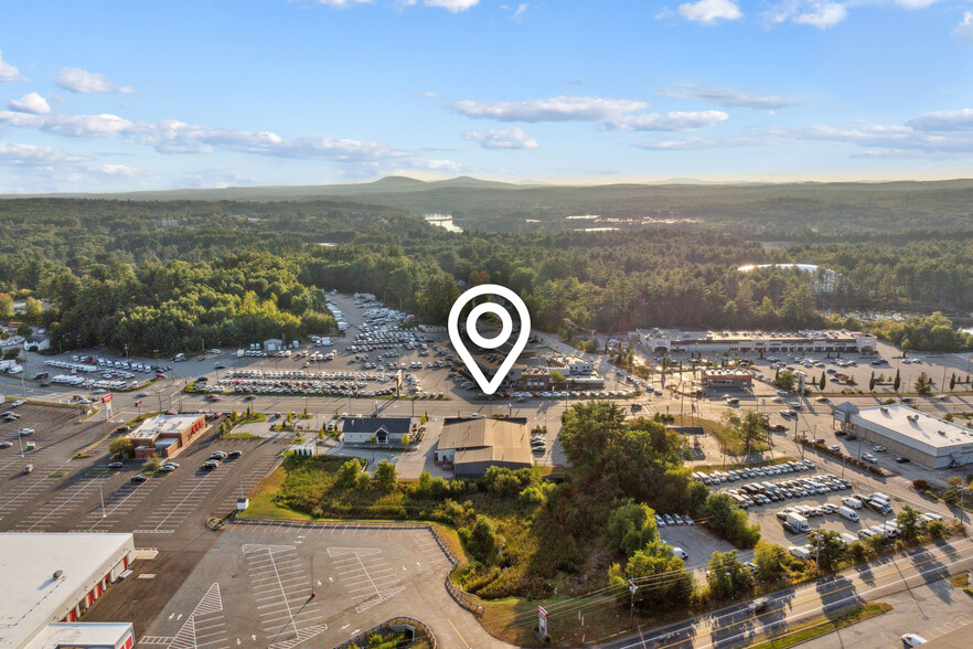 1277 Hooksett Rd, Hooksett, NH for sale - Building Photo - Image 1 of 1