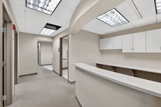 17000 W North Ave, Brookfield, WI for lease Interior Photo- Image 1 of 20
