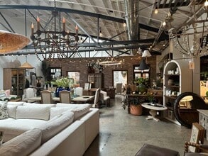 1227 N Washington Ave, Cookeville, TN for lease Interior Photo- Image 1 of 18