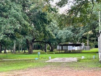 More details for 457 Cr 442 Old Texas 35 hwy, Blessing, TX - Land for Sale