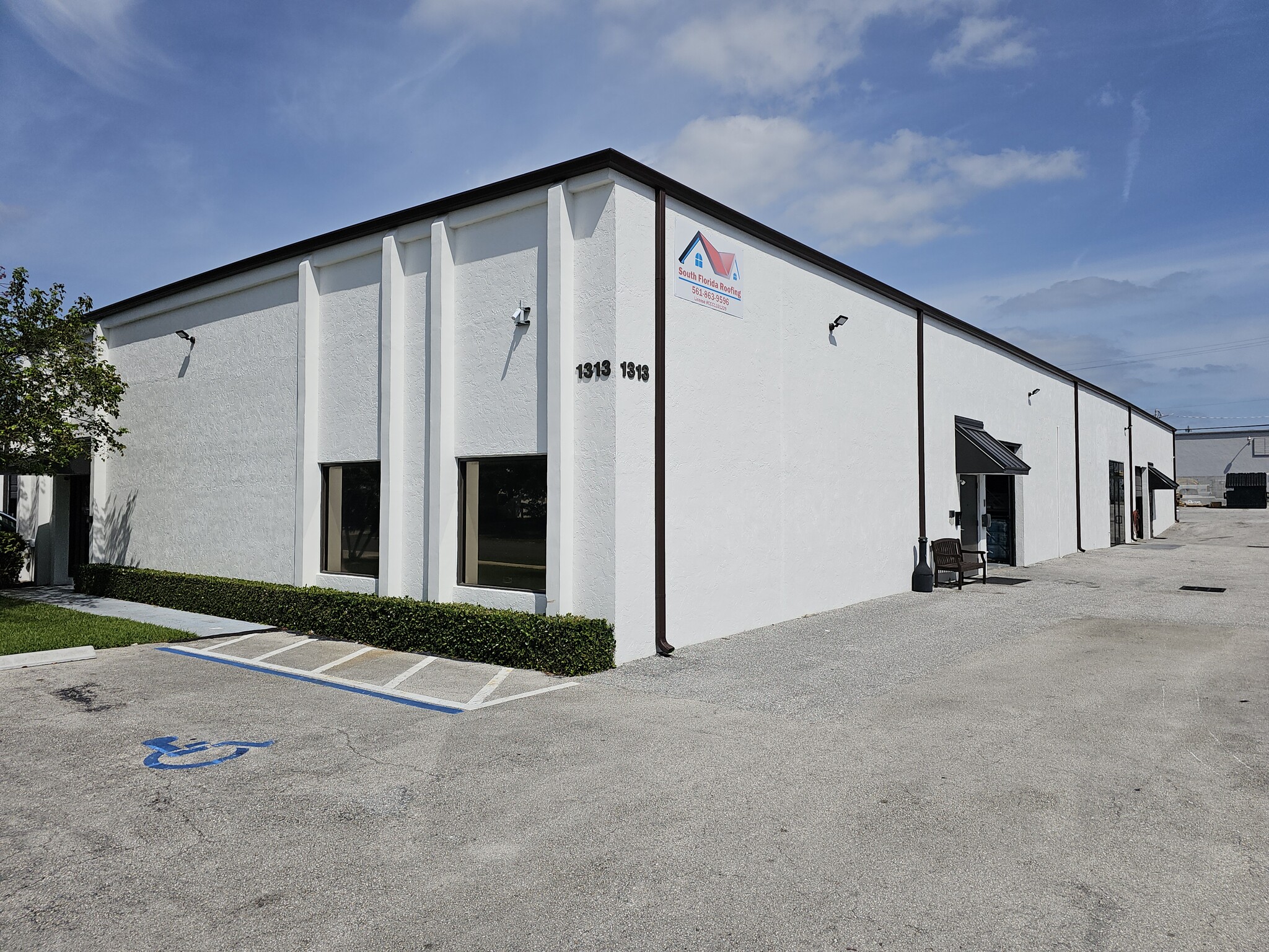 1313 S Killian Dr, Lake Park, FL for lease Building Photo- Image 1 of 5